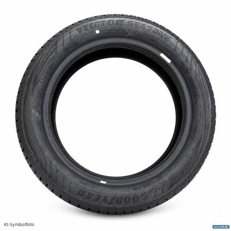 Artikel Nr. 445659 Artikel Nr. 445659: Goodyear Reifen 215/55 R17 94V Vector 4Seasons Gen-2