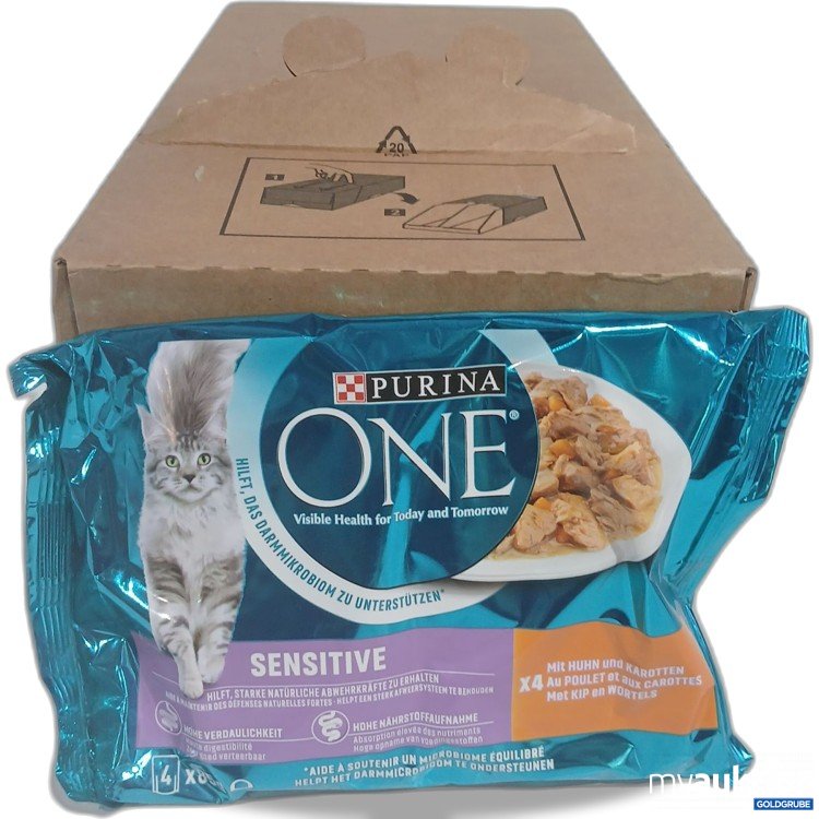 Artikel Nr. 996661 Artikel Nr. 996661: Purina Gourmet sensitive mit Huhn & Karotten 12x(4x85g)
