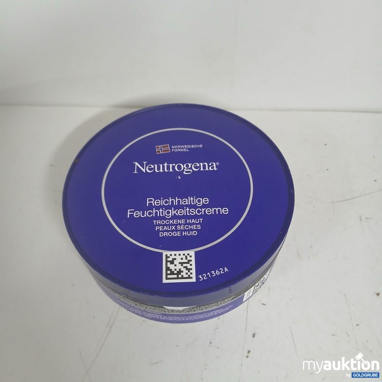 Artikel Nr. 826662: Neutrogena Reichhaltige Feuchtigkeitscreme 200ml