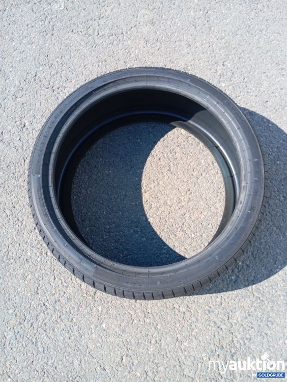 Artikel Nr. 525663 Artikel Nr. 525663: Pirelli P-Zero (PZ4) HL275/35R23 XL