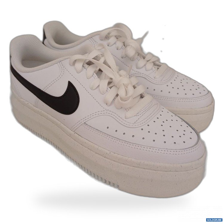 Artikel Nr. 976663 Artikel Nr. 976663: Nike Court Vision Alta Sneakers