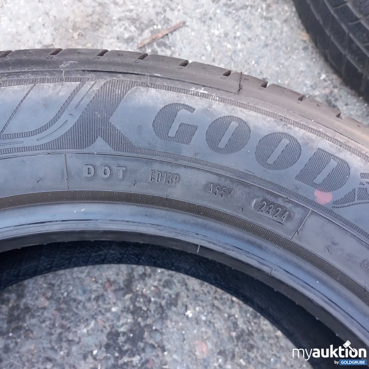 Artikel Nr. 445664 Artikel Nr. 445664: Goodyear Reifen 215/60R17C 109/107T