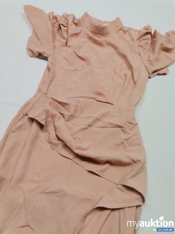 Artikel Nr. 841664 Artikel Nr. 841664: Asos Kleid