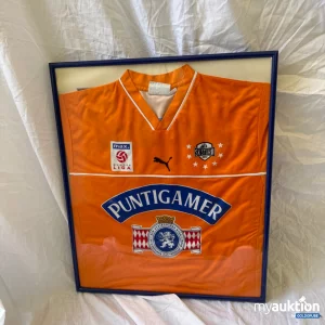 Auktion SK Sturm Trikot orange eingerahmt 