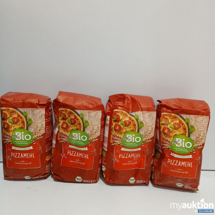 Artikel Nr. 950667 Artikel Nr. 950667: Dm Bio Pizzamehl mit Hartweizengrieß 4×1000G
