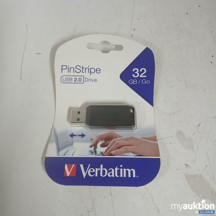 Artikel Nr. 877669 Artikel Nr. 877669: Verbatim PinStripe USB 2.0 Drive 32GB