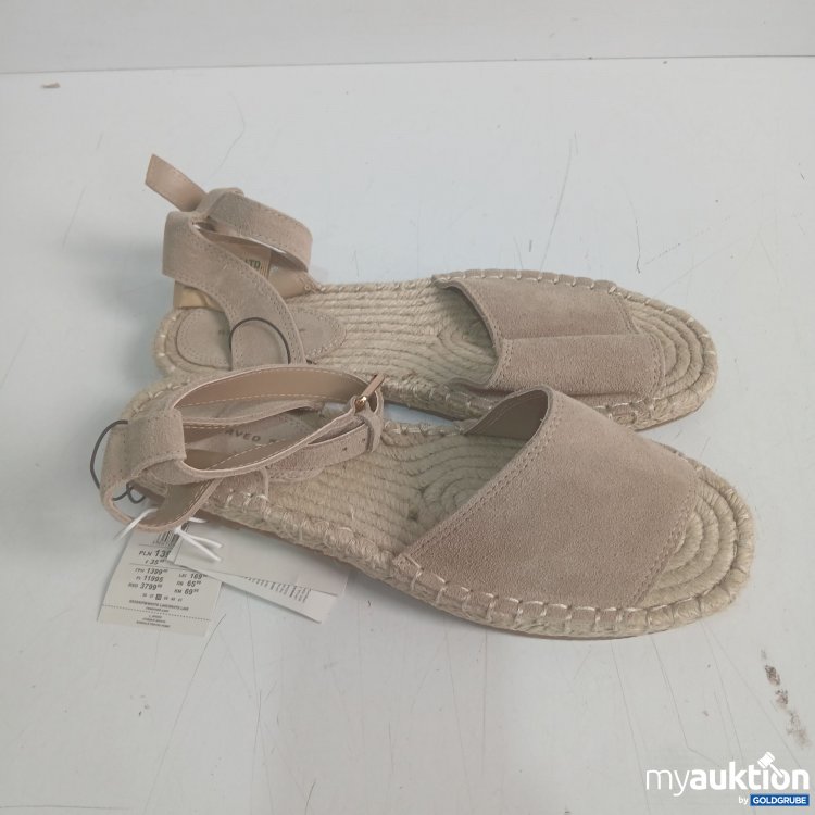 Artikel Nr. 525672: Reserved Wildledersandalen Gr 38