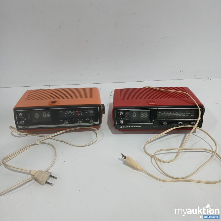 Artikel Nr. 872676 Artikel Nr. 872676: Siemens Wecker Radio / Sanyo Sterocast Radio