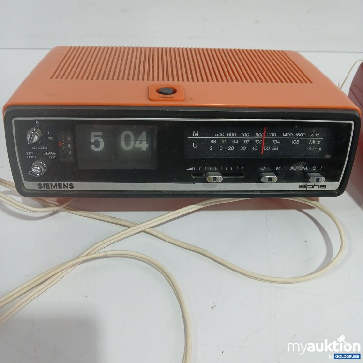 Artikel Nr. 872676 Artikel Nr. 872676: Siemens Wecker Radio / Sanyo Sterocast Radio