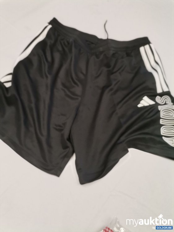 Artikel Nr. 879676 Artikel Nr. 879676: Adidas Shorts