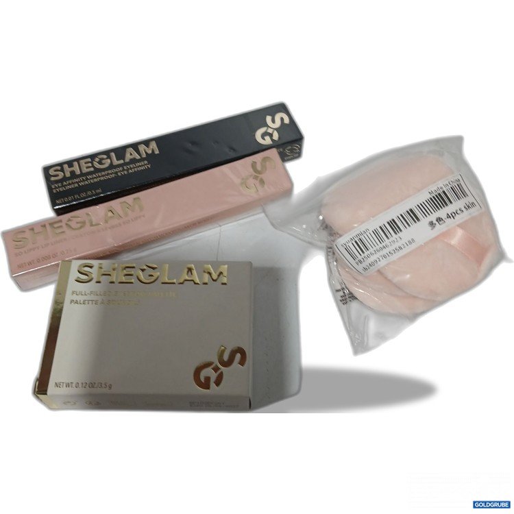 Artikel Nr. 882676: Diverse Kosmetikbedarf