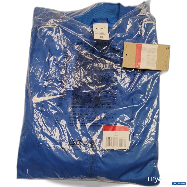 Artikel Nr. 838677 Artikel Nr. 838677: Nike Jacke