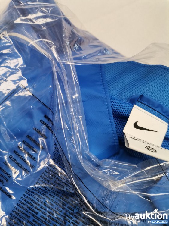 Artikel Nr. 838677 Artikel Nr. 838677: Nike Jacke