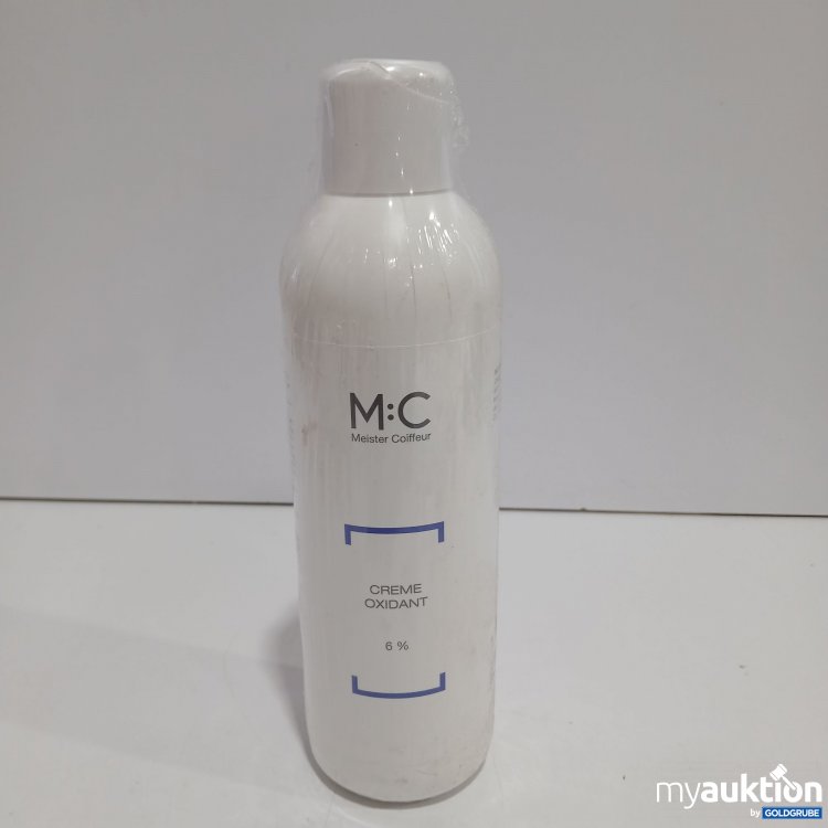 Artikel Nr. 869677 Artikel Nr. 869677: M:C Creme Oxidant 6% 1000ml