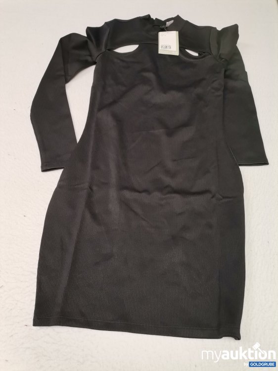 Artikel Nr. 675678 Artikel Nr. 675678: H&M Kleid