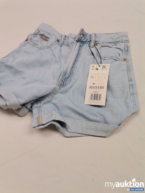 Artikel Nr. 836678: Stradivarius Jeans Shorts mom