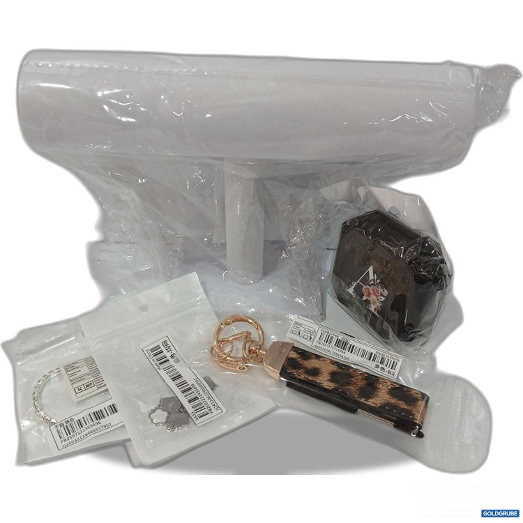 Artikel Nr. 954680: Set diverse Schmuckartikel 