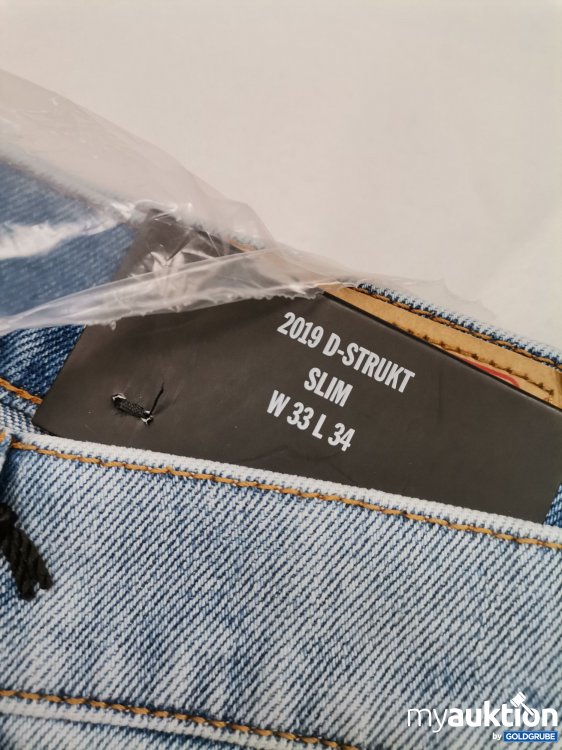 Artikel Nr. 838683 Artikel Nr. 838683: Diesel Jeans