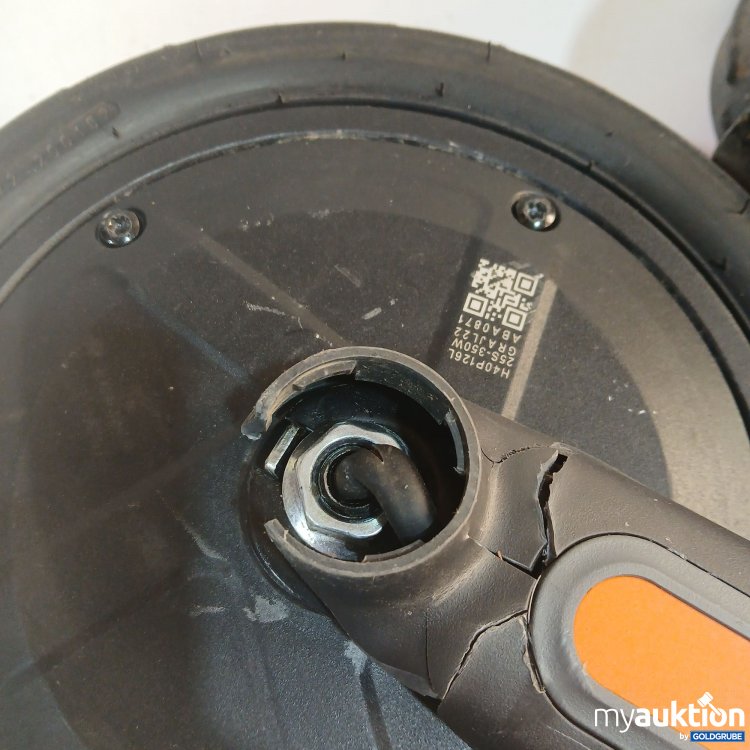 Artikel Nr. 951689: Nineboot Simply moving E-Scooter 