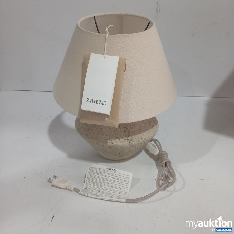 Artikel Nr. 992689: Zara Home Tischlampe 