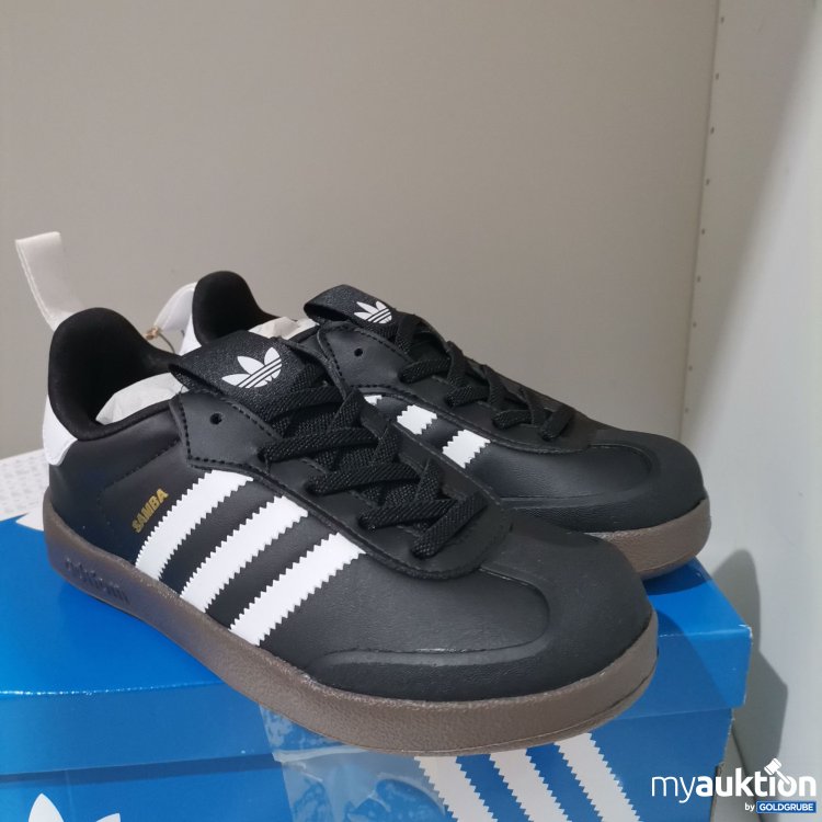 Artikel Nr. 860690 Artikel Nr. 860690: Adidas adiform samba