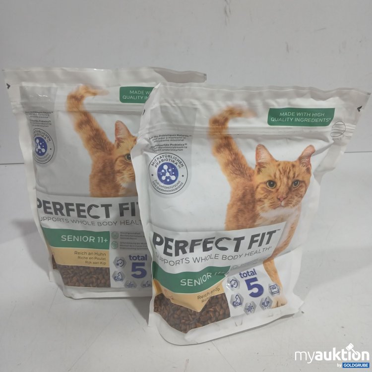 Artikel Nr. 996691: Perfect Fit Senior 11+ reich an Huhn je 750g 