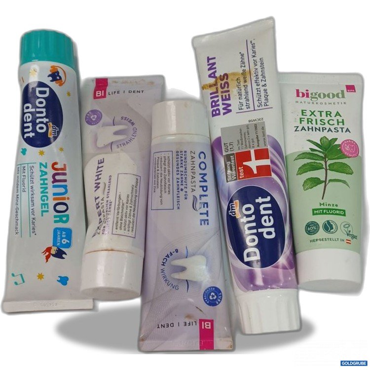 Artikel Nr. 953693: Div. Sorten Zahnpasta 75 ml 3 stück. 1 st 125ml. 1 stk 100ml