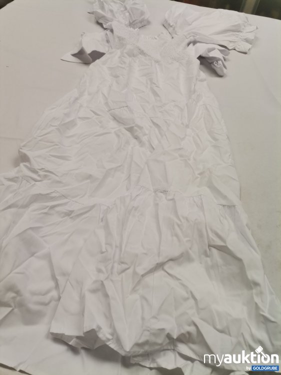 Artikel Nr. 842694: Stradivarius Kleid 