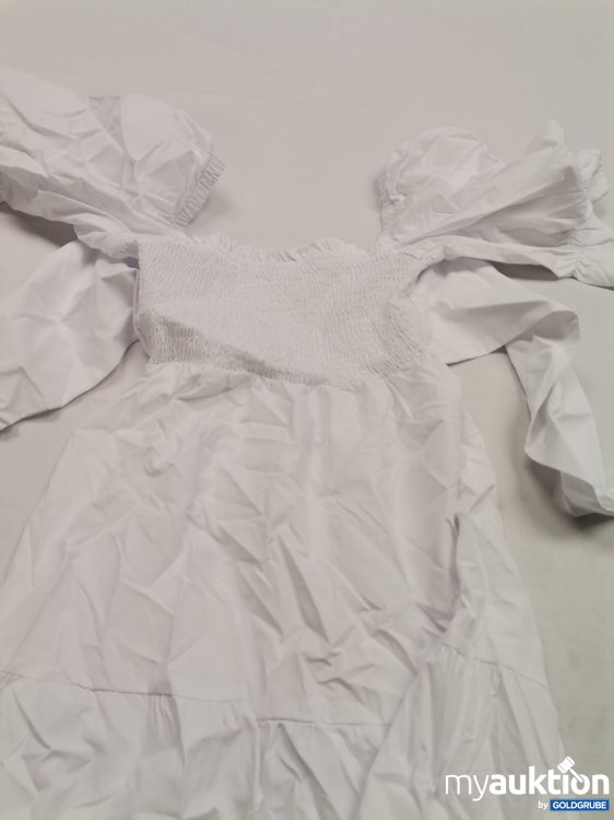 Artikel Nr. 842694: Stradivarius Kleid 