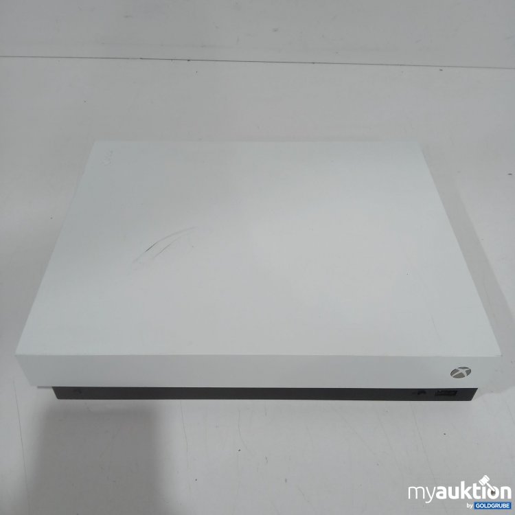 Artikel Nr. 867698 Artikel Nr. 867698: Xbox One X 1787
