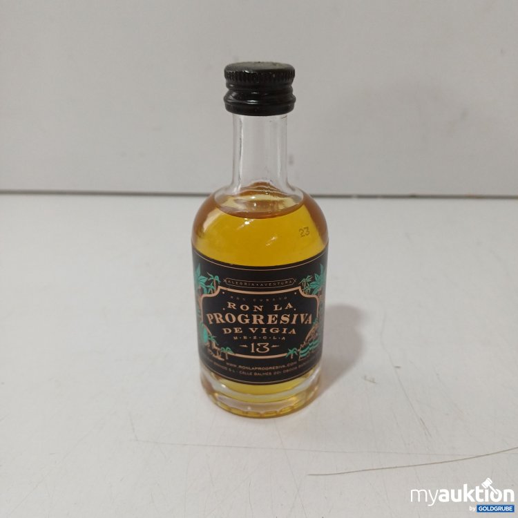 Artikel Nr. 995699 Artikel Nr. 995699: Ron La Progresiva De Vigia 13 kubanischer Rum 50ml