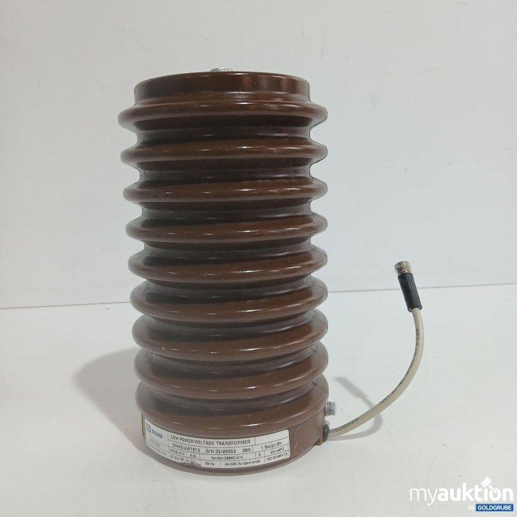 Artikel Nr. 872700 Artikel Nr. 872700: Zelisko Low Power Voltage Transformer SMVS-UW1013
