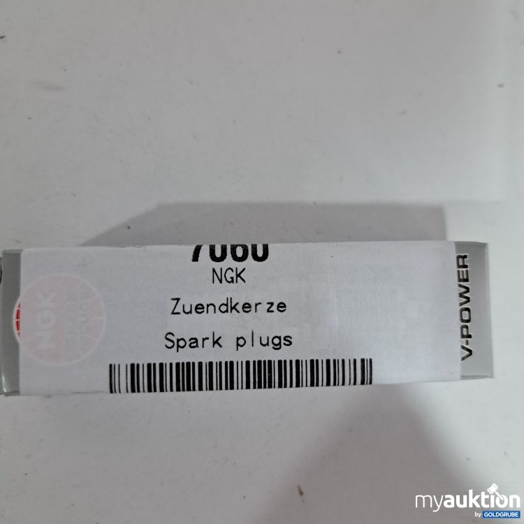 Artikel Nr. 808704 Artikel Nr. 808704: NGK Zündkerze 7060 Spark plugs