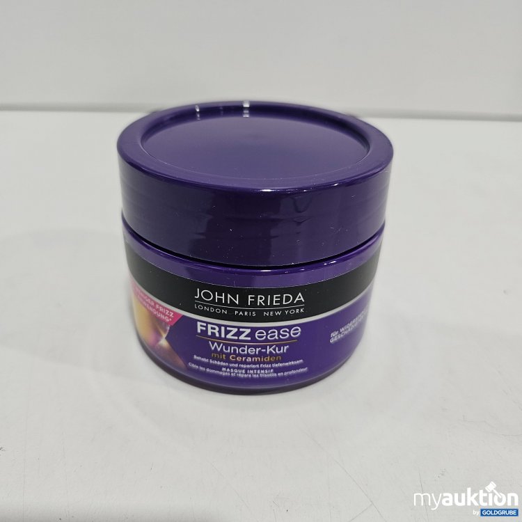 Artikel Nr. 821706 Artikel Nr. 821706: John Frieda Frizz Ease Wunder-Kur 250ml