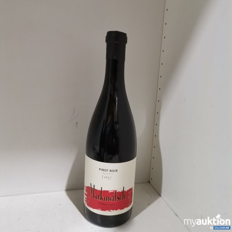 Artikel Nr. 886706 Artikel Nr. 886706: Markowitsch Pinot Noir 0,75l