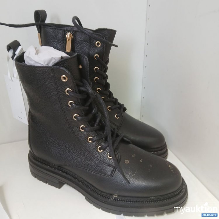 Artikel Nr. 983707 Artikel Nr. 983707: Tommy Hilfiger Stiefel mit Schnürung und Reißverschluss verschmutzt