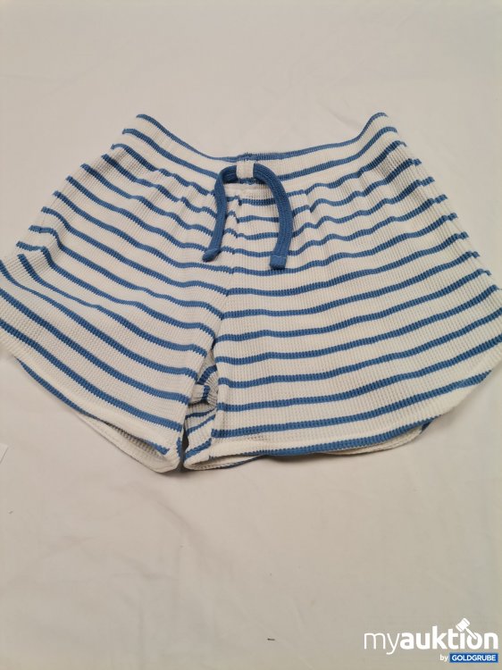 Artikel Nr. 880708 Artikel Nr. 880708: Zara Shorts