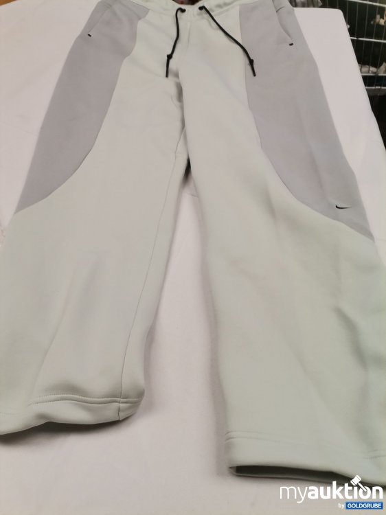 Artikel Nr. 979708 Artikel Nr. 979708: Nike Jogginghose