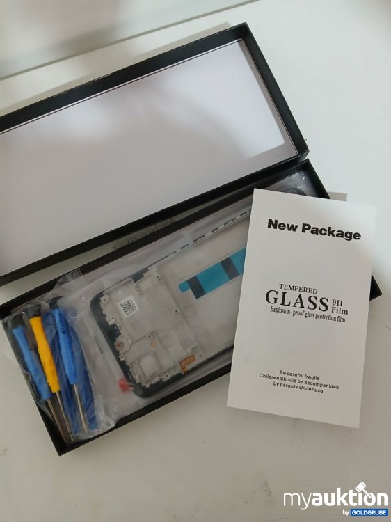 Artikel Nr. 933712 Artikel Nr. 933712: Tempered Glass 9H Film Schutzfolie