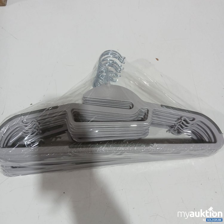 Artikel Nr. 959714: Kleiderbügel aus kunstsoff grau 15Stk