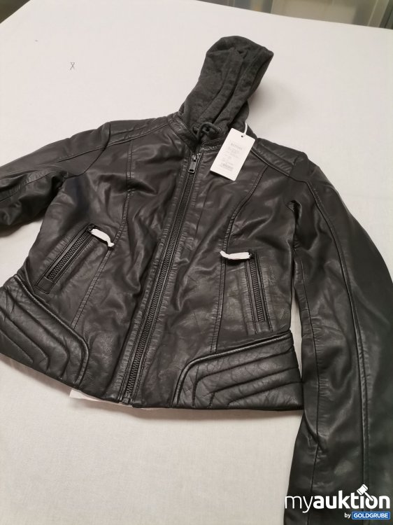 Artikel Nr. 734715 Artikel Nr. 734715: Mustang Lederjacke