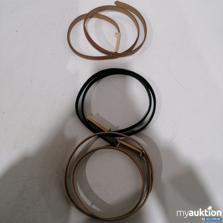 Artikel Nr. 887715: Diverse Damengürtel 3Stk