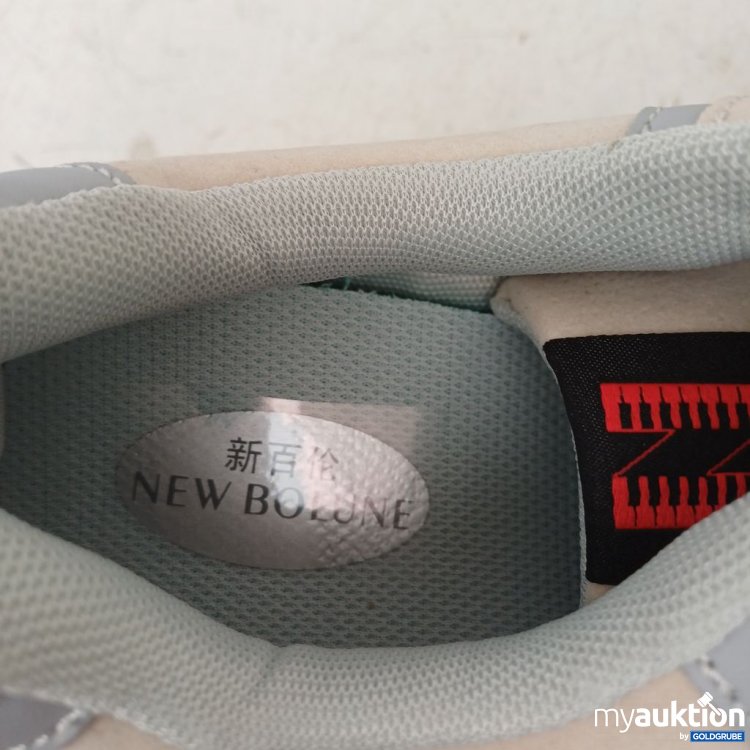 Artikel Nr. 976715 Artikel Nr. 976715: New Bolune 992 Sneakers verschmutzt