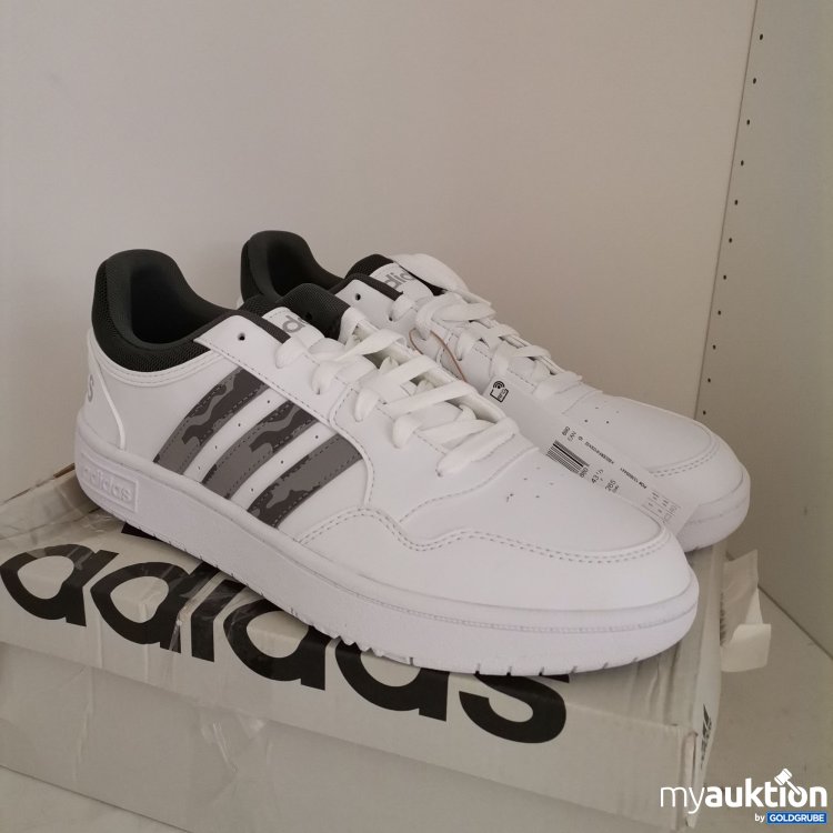 Artikel Nr. 811718 Artikel Nr. 811718: Adidas Hoops 3 Sneaker