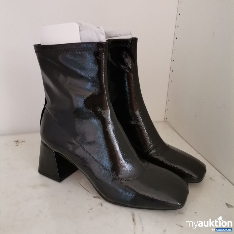 Artikel Nr. 811721 Artikel Nr. 811721: Stradivarius Stiefelette