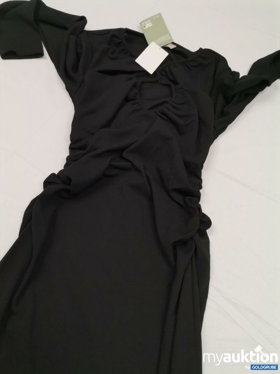 Artikel Nr. 788723 Artikel Nr. 788723: H&M Kleid