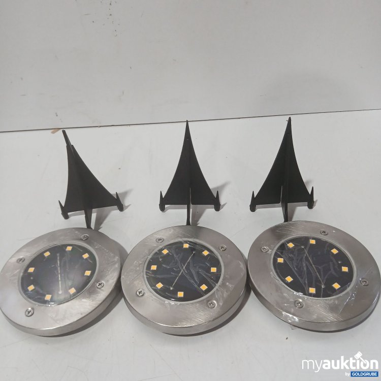 Artikel Nr. 984724: Relaxdays Solar-Bodenleuchte mit 8LEDs Durchmesser ca 12cm und Erdspieß ca 12cm  3Stk