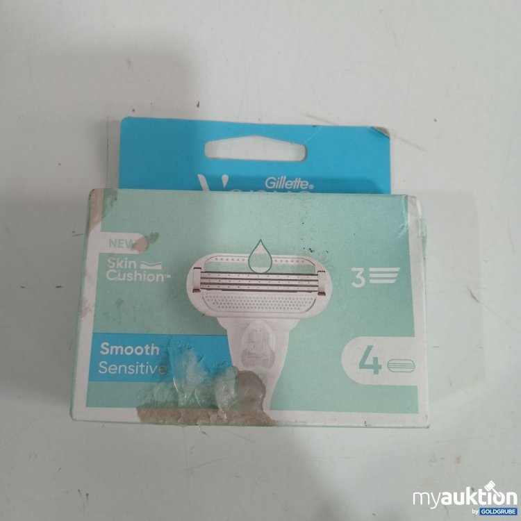 Artikel Nr. 903726 Artikel Nr. 903726: Gillette Skin Cushion Smooth Sensitive Rasierer 4 Stück