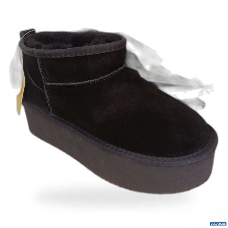 Artikel Nr. 976730 Artikel Nr. 976730: UGG Saylor Ultra Platform