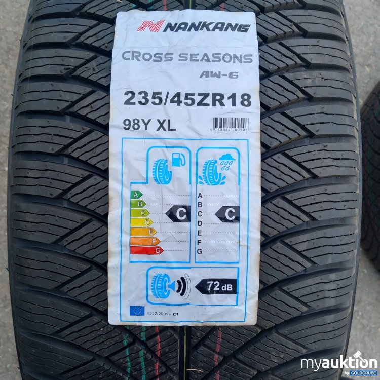 Artikel Nr. 520731 Artikel Nr. 520731: N Nankang Cross Seasons AW6, 235/45ZR 18 98Y XL